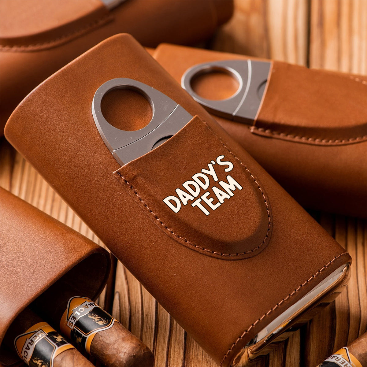 Daddy's Team Fist Bump - Personalized Father Leather Cigar Humidor Case