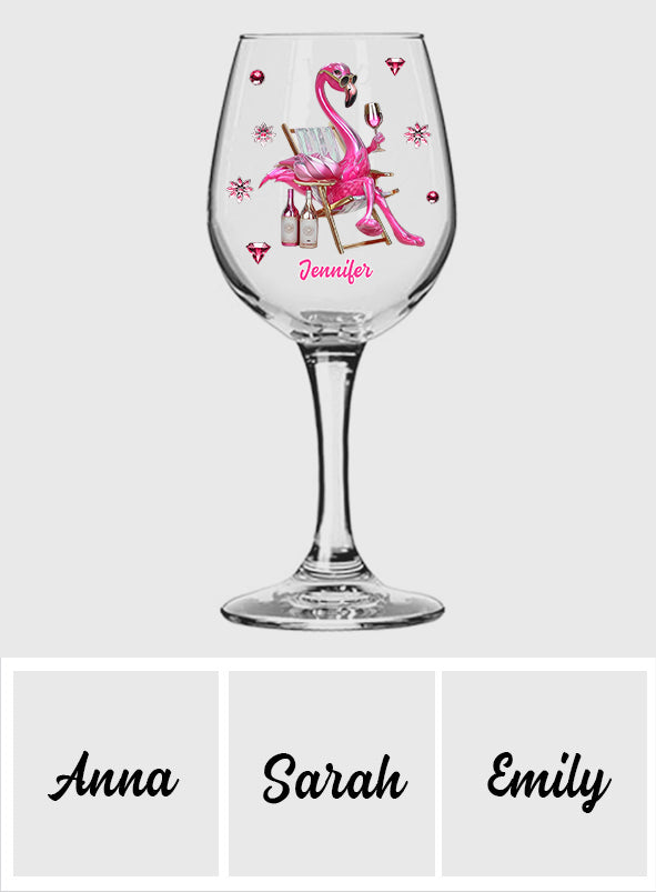 Sei ein Flamingo im Taubenschwarm – personalisiertes Flamingo-Weinglas mit langem Stiel