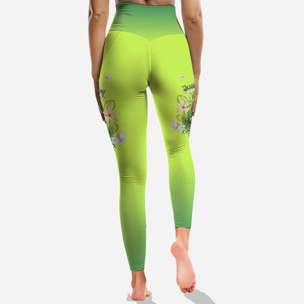 Just A Girl Who Love Frogs - Personalized Frog Hoodie and Leggings