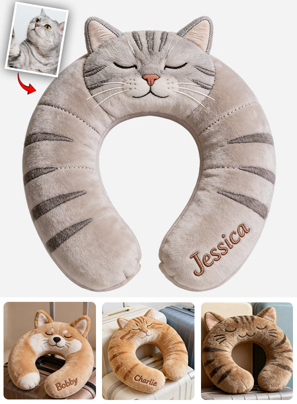Niedliches Reisekissen mit Tiermotiv – Personalisiertes Katzenkissen aus hochwertigem Kunstfell