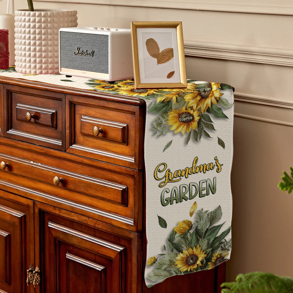Grandma's Mom's Garden - Personalized Grandma Table Runner