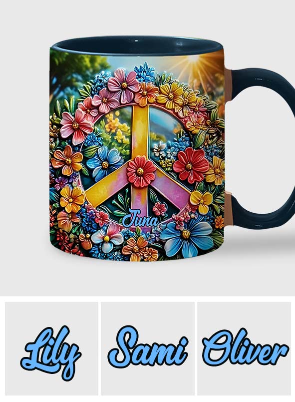 Personalisierte Tasse mit Blumen-Friedenszeichen und Hippie-Akzent