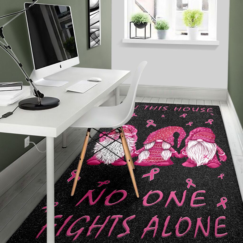 In This House We Never Give Up Breast Cancer Awareness Rug 0622