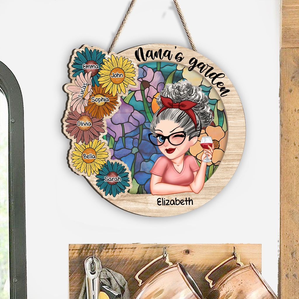Grandma's Garden - Personalized Grandma Custom Shaped Wood Sign