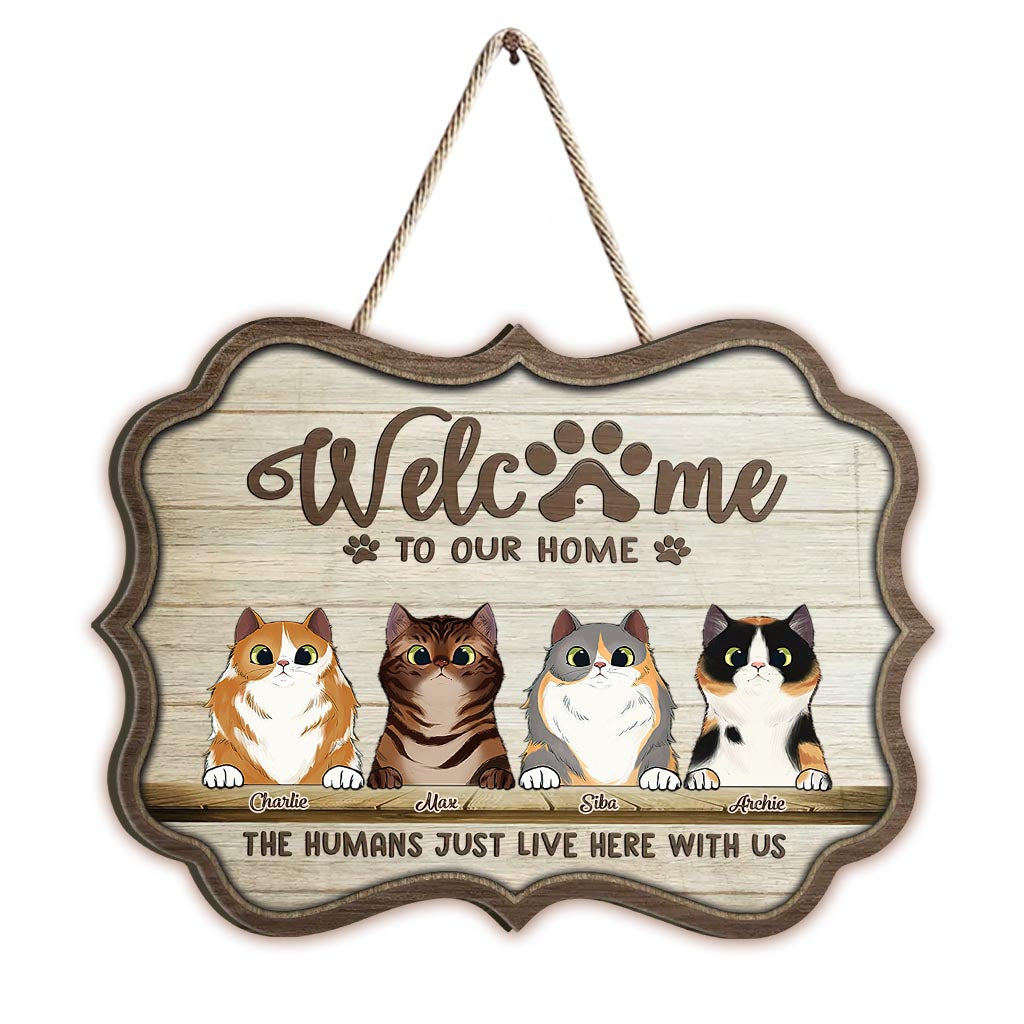 Willkommen in unserem Zuhause – personalisiertes Katzen-Holzschild
