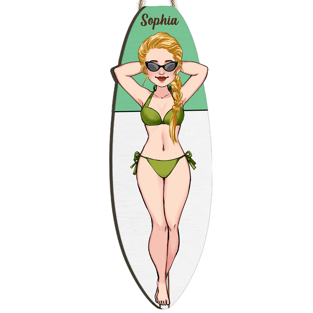 An Bord liegend - Personalisiertes Surfer-Holzschild
