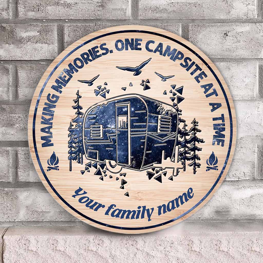 Making Memories - Camping Personalized Round Wood Sign