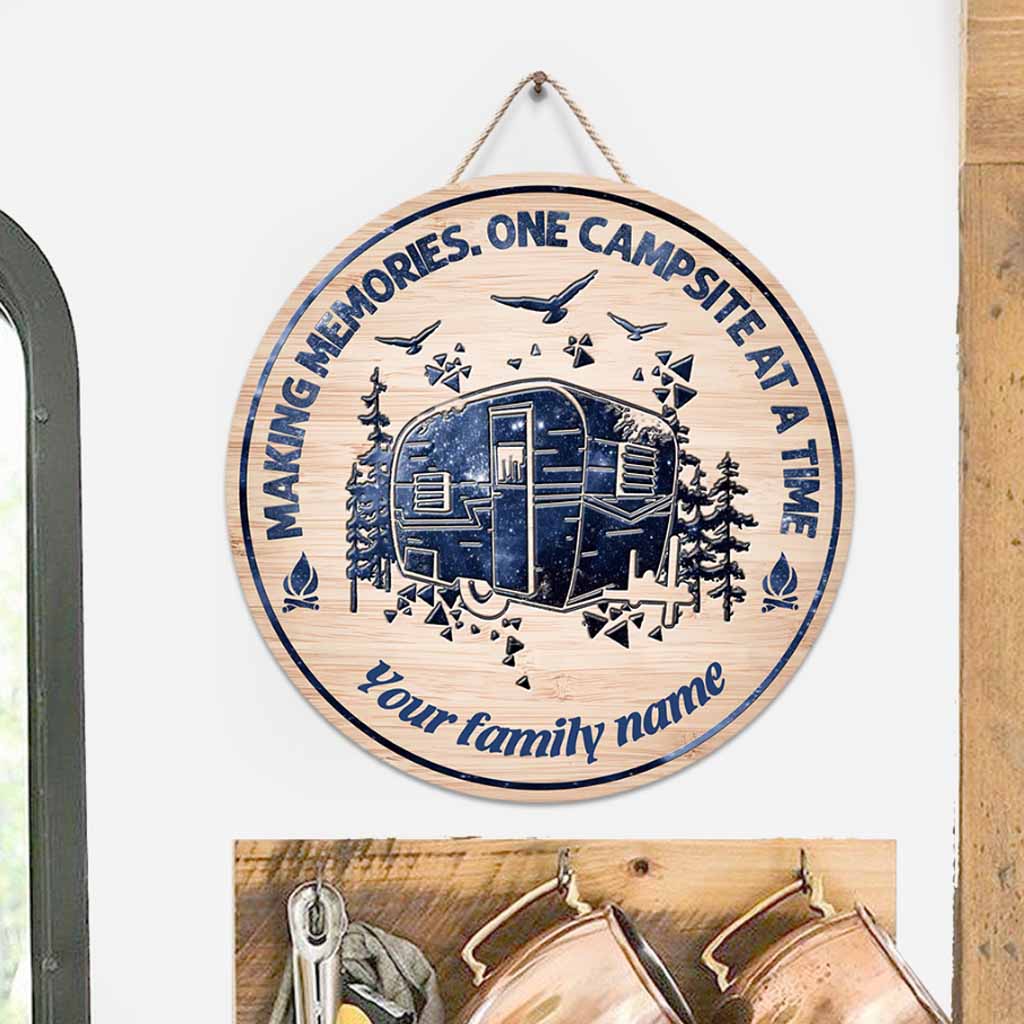 Making Memories - Camping Personalized Round Wood Sign