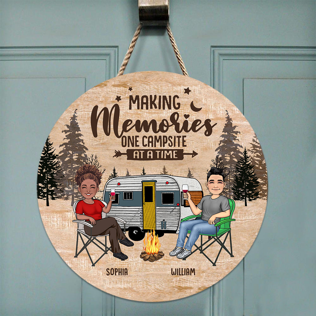 Happy Camper - Camping gift for husband, wife, boyfriend, boyfriend - Personalized Round Wood Sign