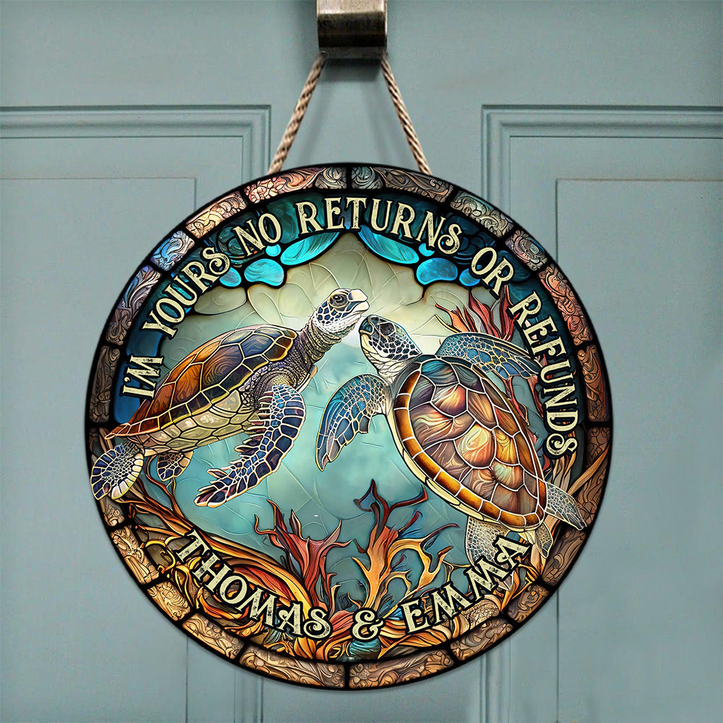 Stained Glass Turtle Couple - Turtle gift for husband, wife, boyfriend, girlfriend - Personalized Round Wood Sign