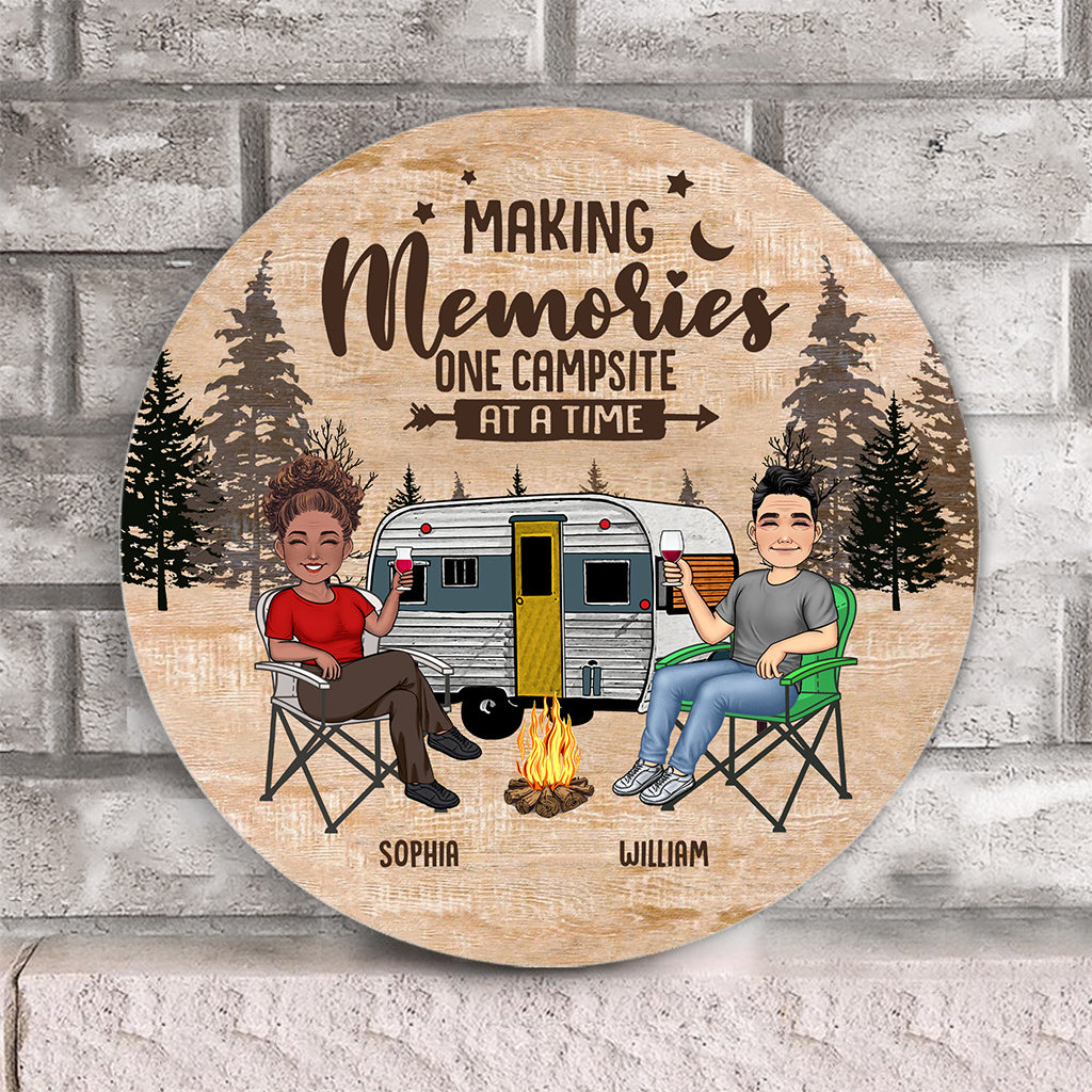 Happy Camper - Camping gift for husband, wife, boyfriend, boyfriend - Personalized Round Wood Sign