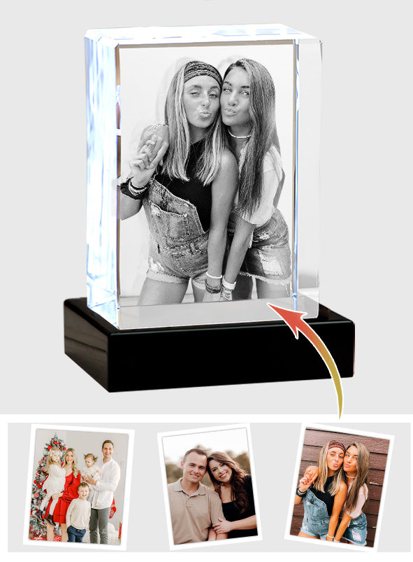 Foto nach Wunsch – Personalisierte Lasergravur „Tante“ auf einer 3D-Kristalllampe in Quaderform.