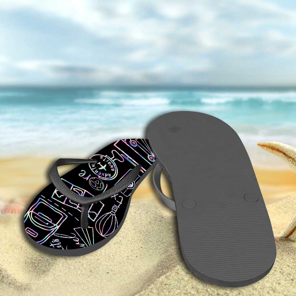 Love Traveling - Personalized Travelling Flip Flops