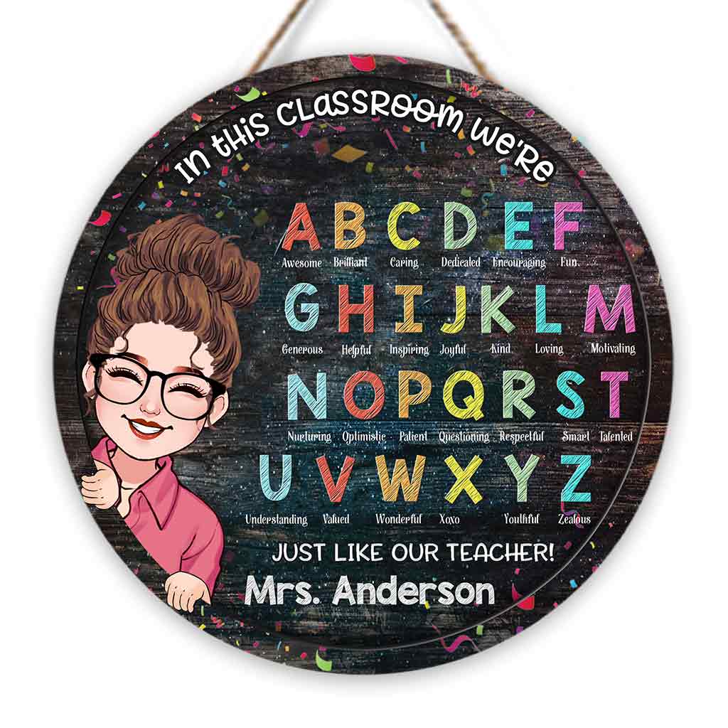 In diesem Klassenzimmer - Personalisiertes rundes Holzschild für Lehrer