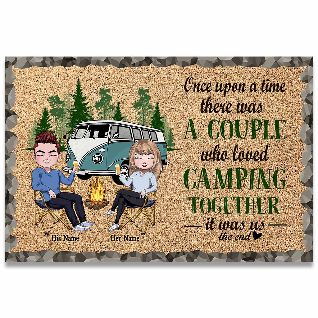 Es war einmal ein Paar – personalisierte Camping-Fußmatte