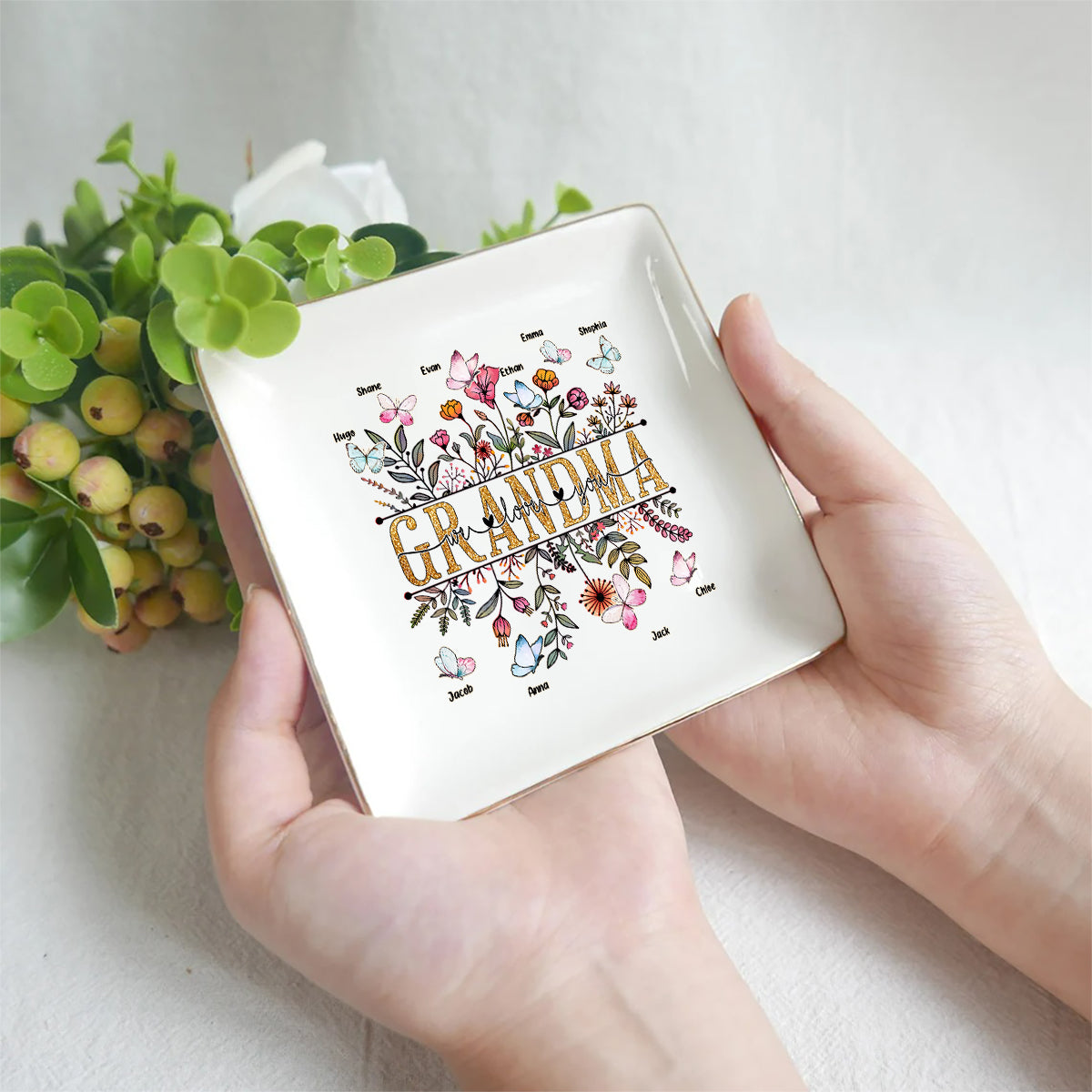 Grandma We Love You - Personalized Mother's Day Grandma Jewelry Dish