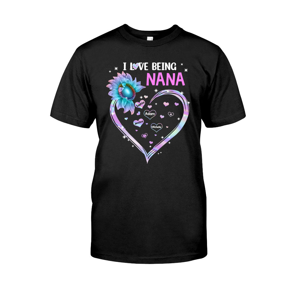 I Love Being Grandma Sunflower - Personalized Mother's Day Grandma T-shirt and Hoodie