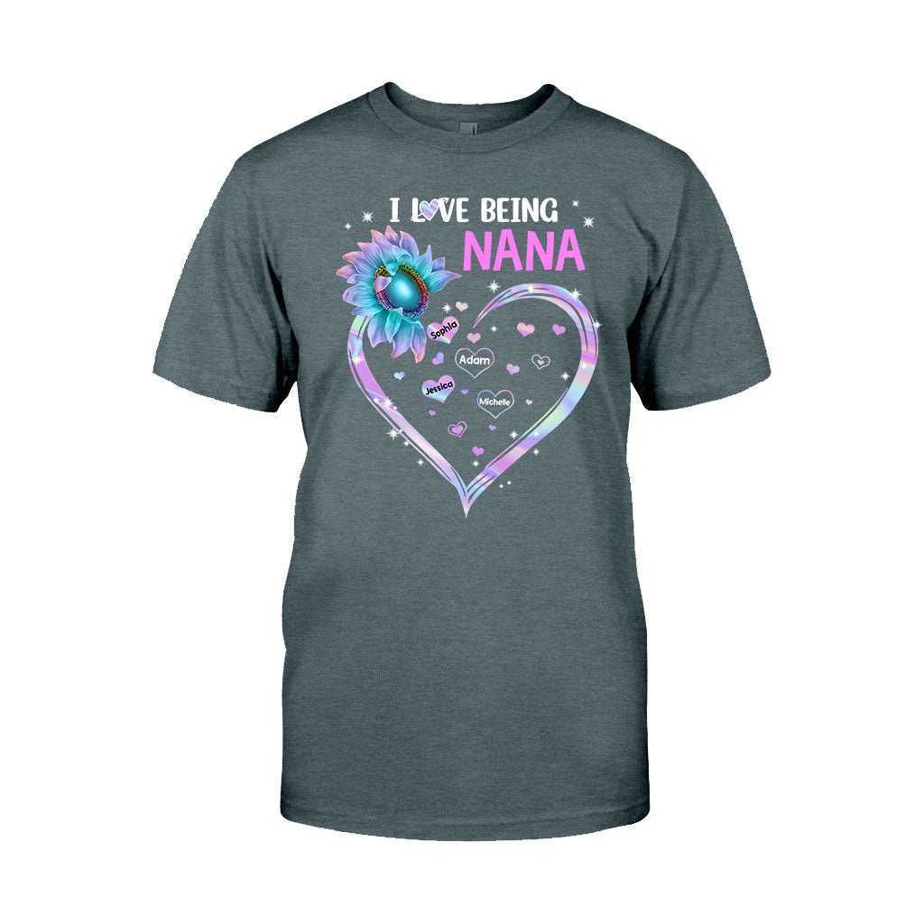 I Love Being Grandma Sunflower - Personalized Mother's Day Grandma T-shirt and Hoodie