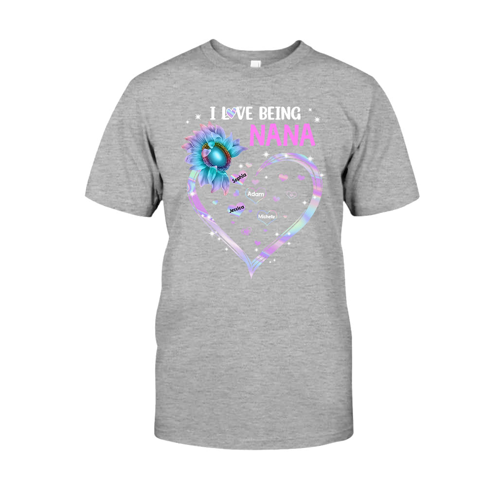 I Love Being Grandma Sunflower - Personalized Mother's Day Grandma T-shirt and Hoodie