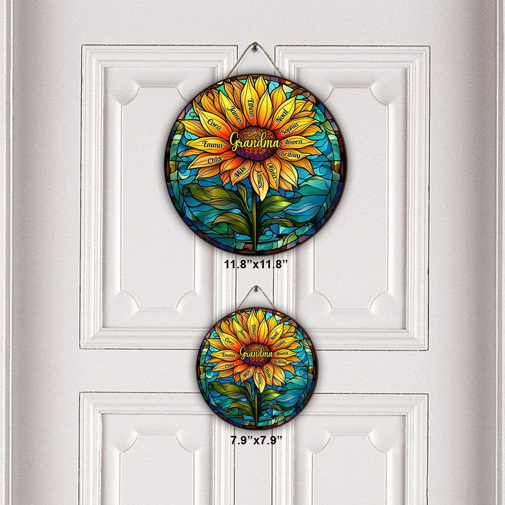 Stainglass Sunflower - Personalized Grandma Round Wood Sign