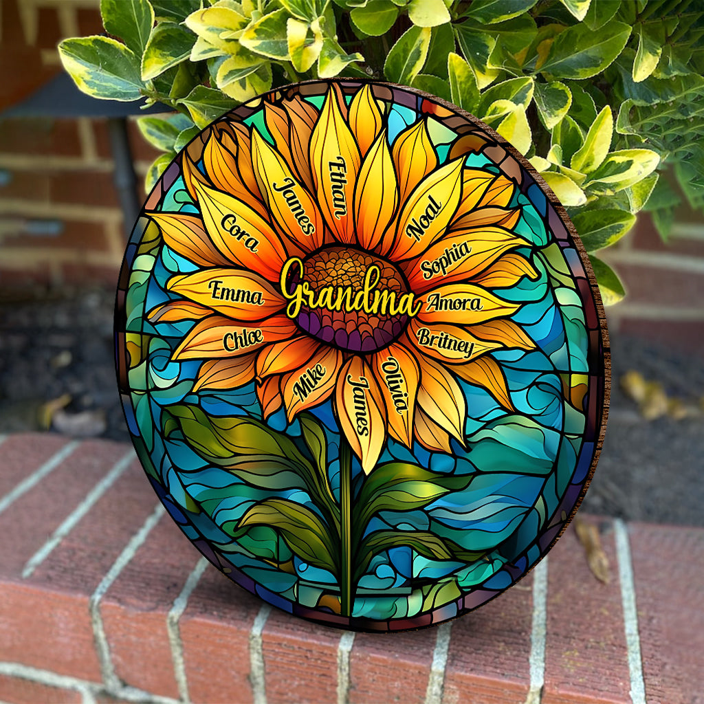 Stainglass Sunflower - Personalized Grandma Round Wood Sign