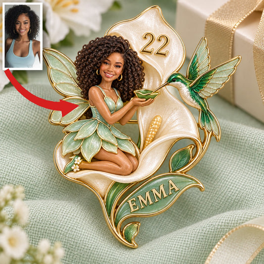 Broche Colibri d'Anniversaire Personnalisée - Portrait de Fée, Calla Lily, Nom et Âge