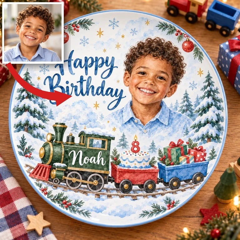 Assiette en céramique de train de Noël personnalisée - Portrait aquarelle d'anniversaire, nom et âge personnalisés