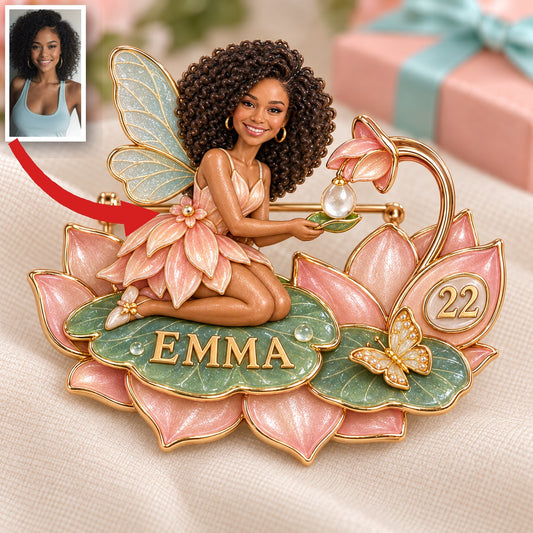 Broche Fée Souhait Lotus-Dew Personnalisée - Cadeau d'Anniversaire avec Photo, Nom et Âge Personnalisés