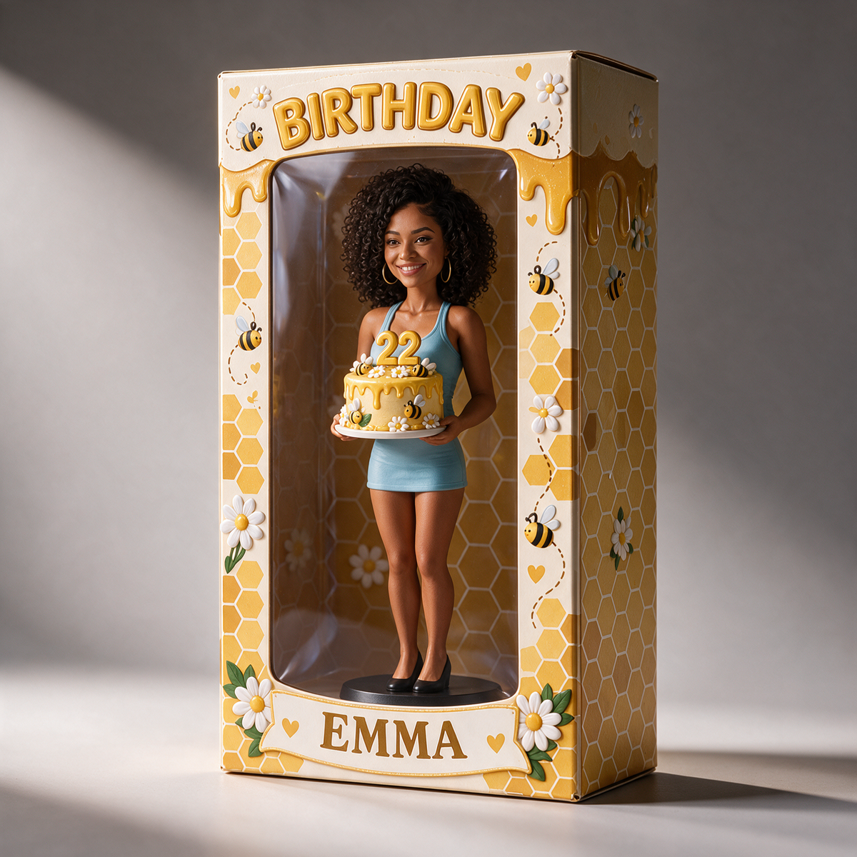 Boîte d'Affichage d'Anniversaire Personnalisée - Figurine Portrait, Gâteau Abeille, Nom et Âge