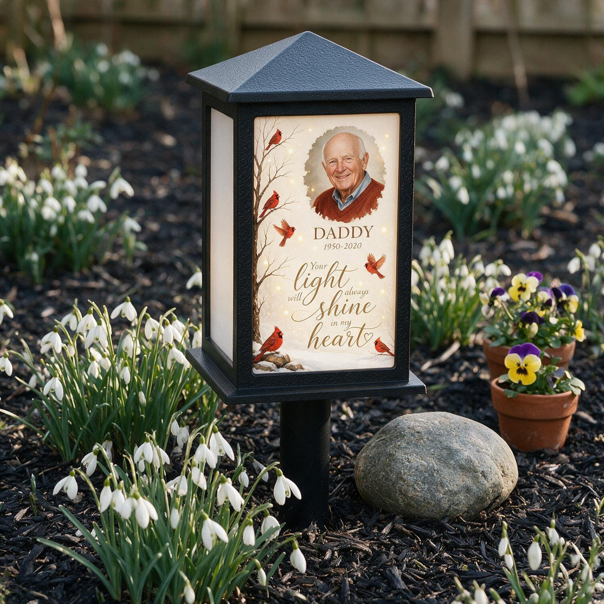 Your Light Will Always Shine in My Heart Cardinal Memorial - Personalized Solar Garden Light - Heartfelt Sympathy Gift for Loved Ones