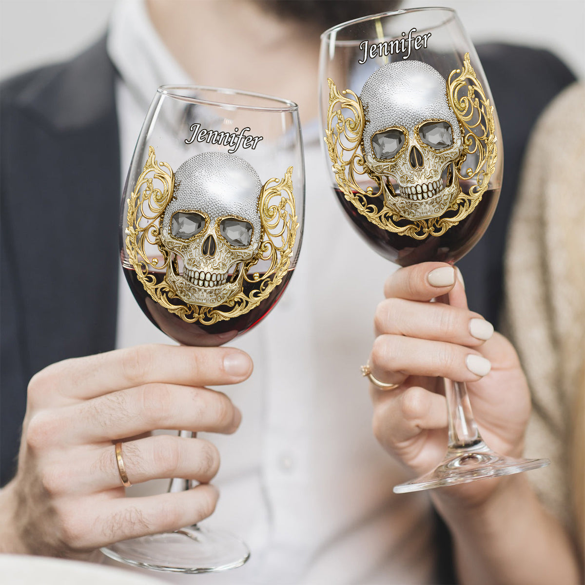 Hochwertige Totenkopf-Kunst – personalisiertes Totenkopf-Weinglas mit langem Stiel