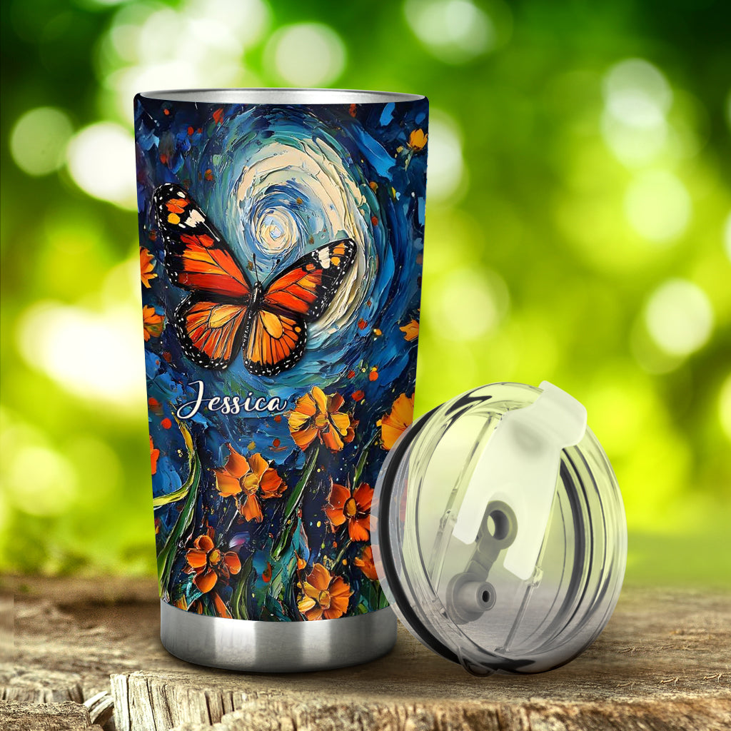 Verträumter Schmetterling – Personalisierter Schmetterlingsbecher