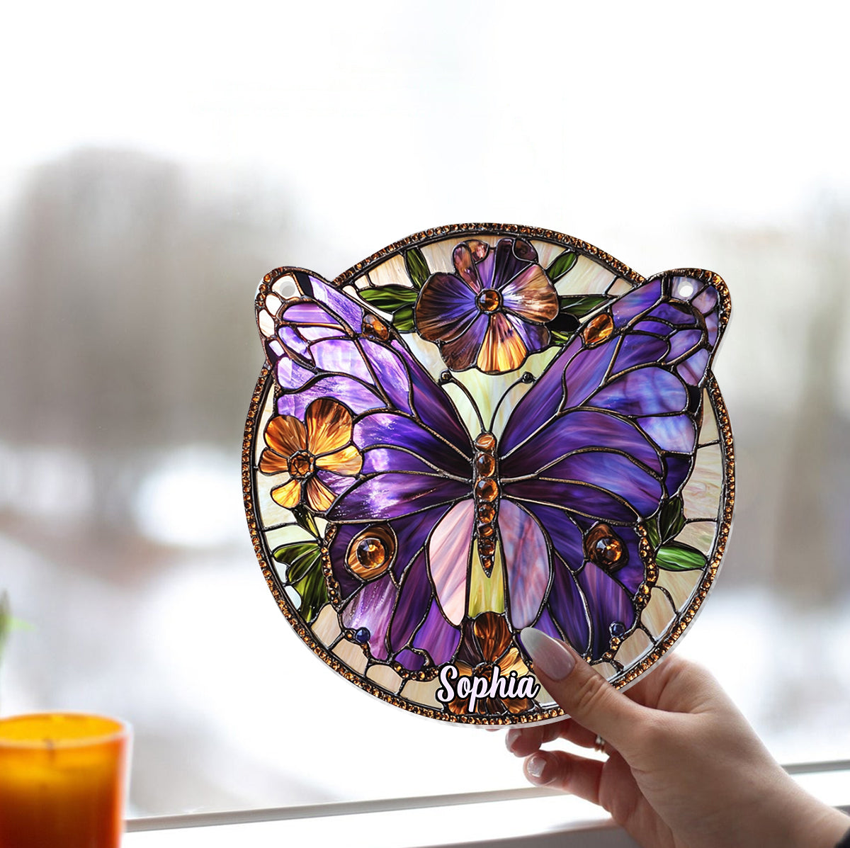 Lila Schmetterling – Personalisierter Schmetterlings-Fensterhänger als Sonnenfänger 