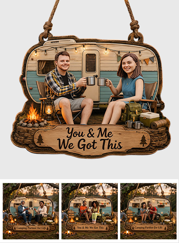 Geschenkidee für Campingliebhaber, Campingpartner - Personalisierte Holzschild in individueller Form