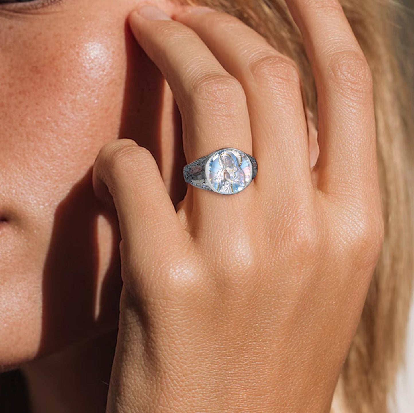 Bague chevalière chrétienne personnalisée « L'éclat éternel de Notre-Dame »