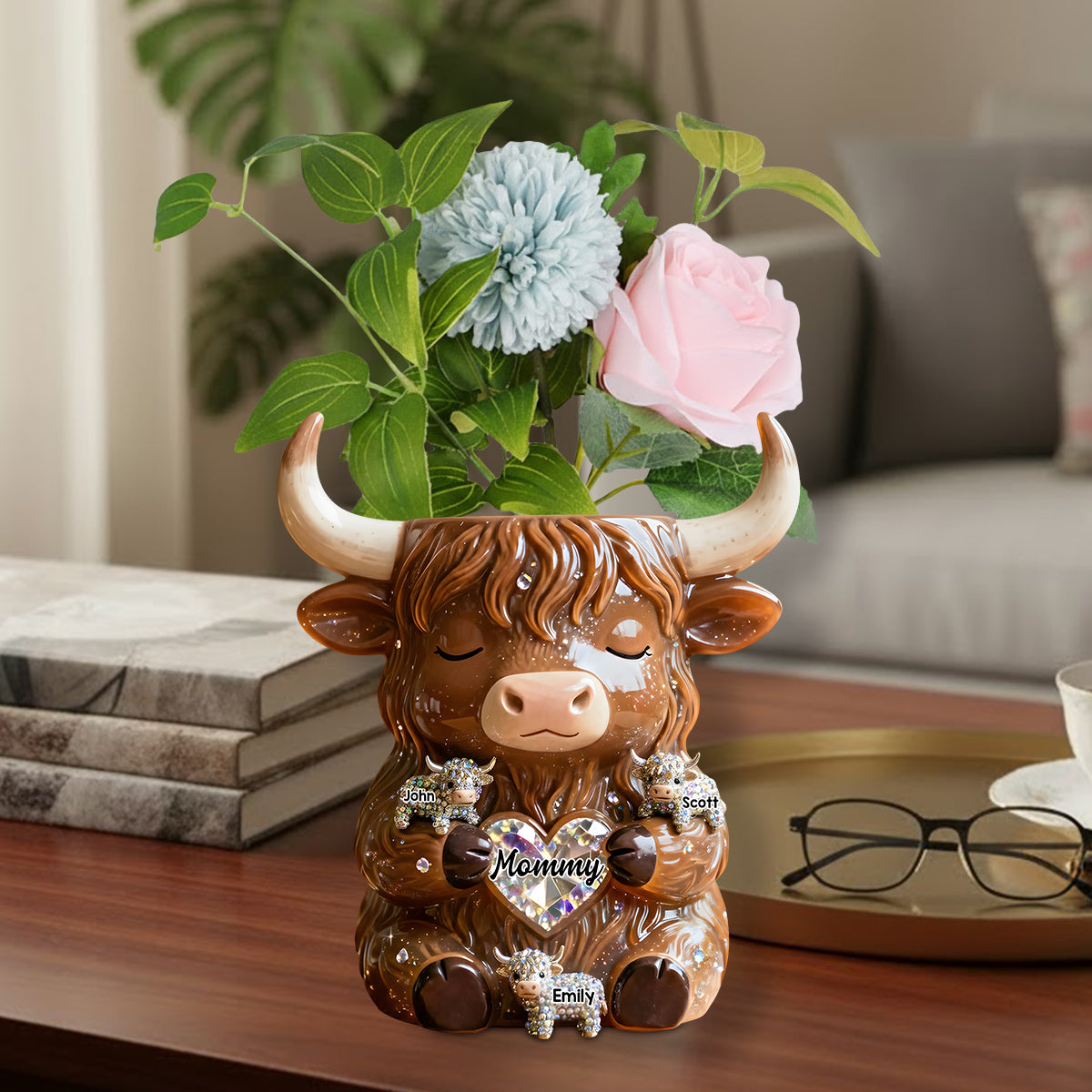Landleben – Personalisierte Acryl-Blumenvase in Form eines Hochlandrindes