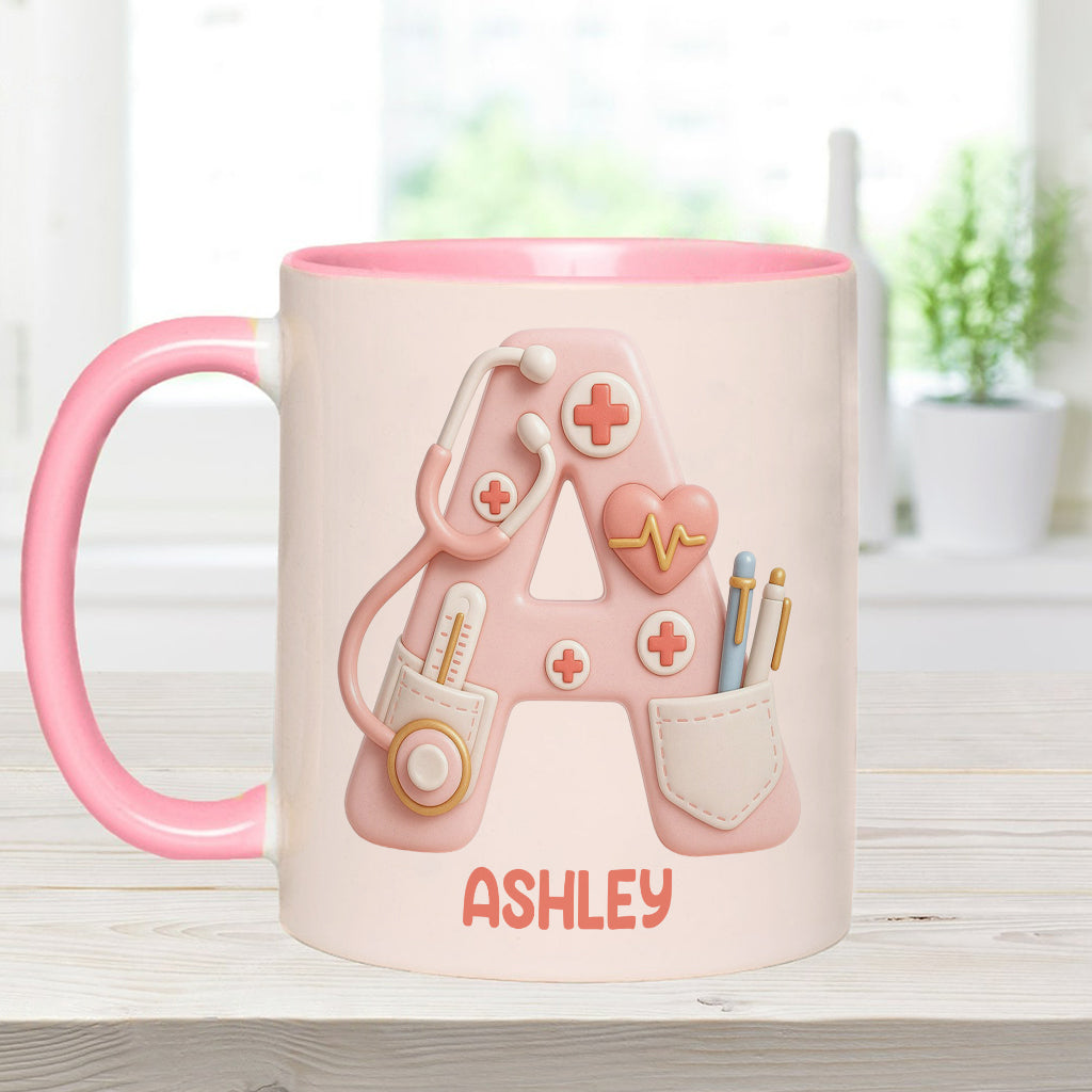 Personalisierte Tasse mit Krankenschwester-Alphabet