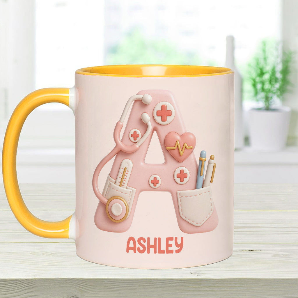 Personalisierte Tasse mit Krankenschwester-Alphabet