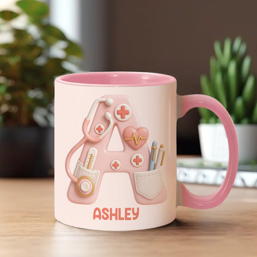 Personalisierte Tasse mit Krankenschwester-Alphabet