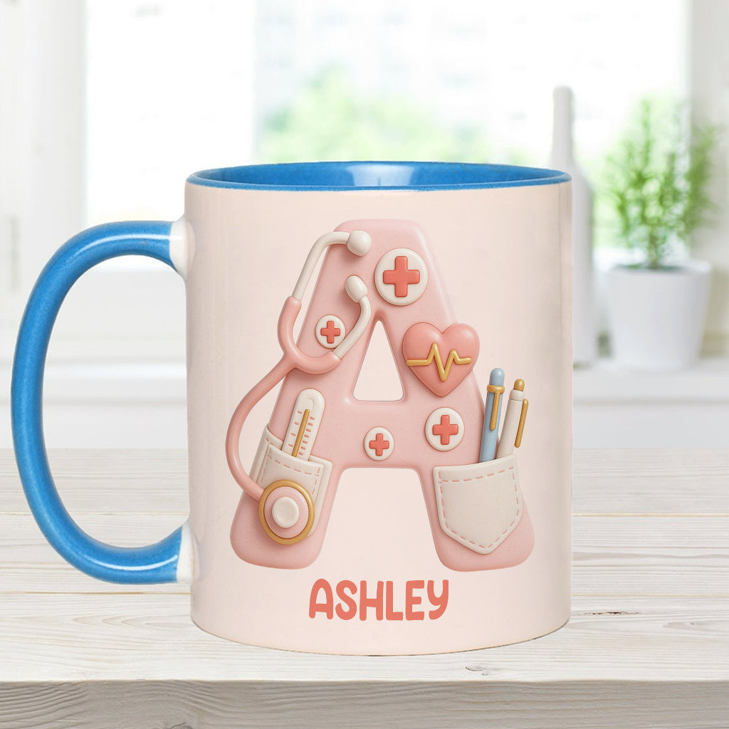 Personalisierte Tasse mit Krankenschwester-Alphabet