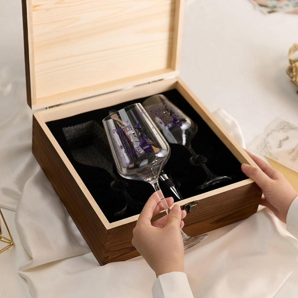 Drink Up Witches - Personalisierte Hexen-Weingläser Set mit Holzbox