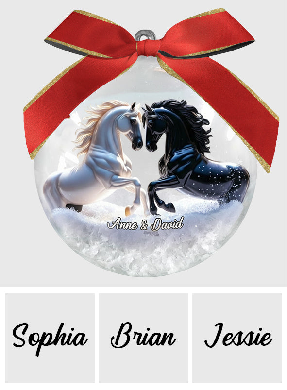 Du und ich, wir schaffen das – Geschenkidee für Paare – Personalisierte Schneekugel mit Pferd und Schleife