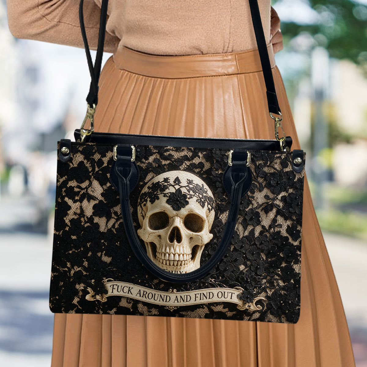 Find Out - Personalized Skull Leather Handbag
