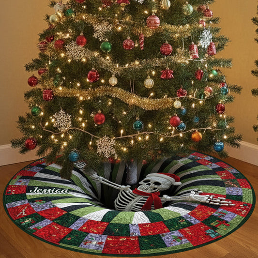 Weihnachtsquilt mit Totenkopfmotiv – Personalisierter Totenkopf-Baumrock