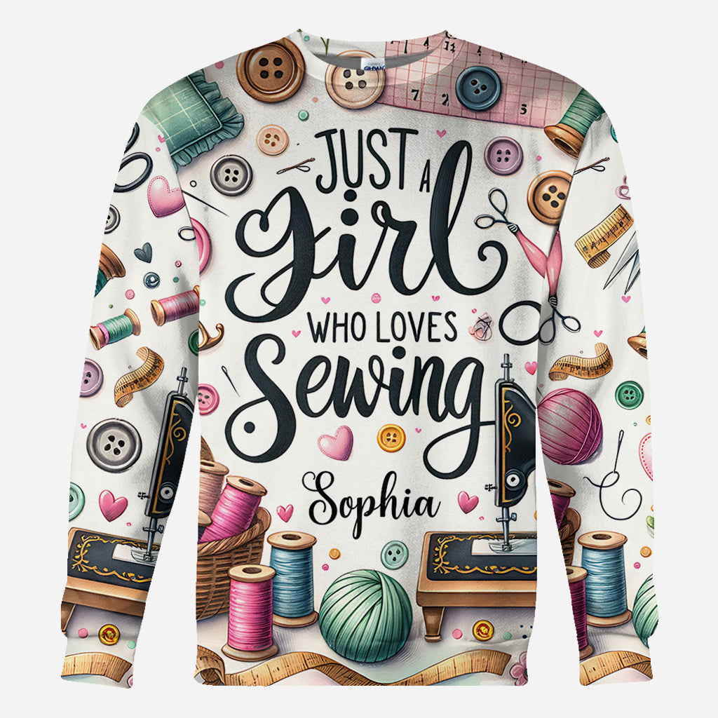 Une fille qui adore coudre - T-shirt personnalisé avec couture intégrale