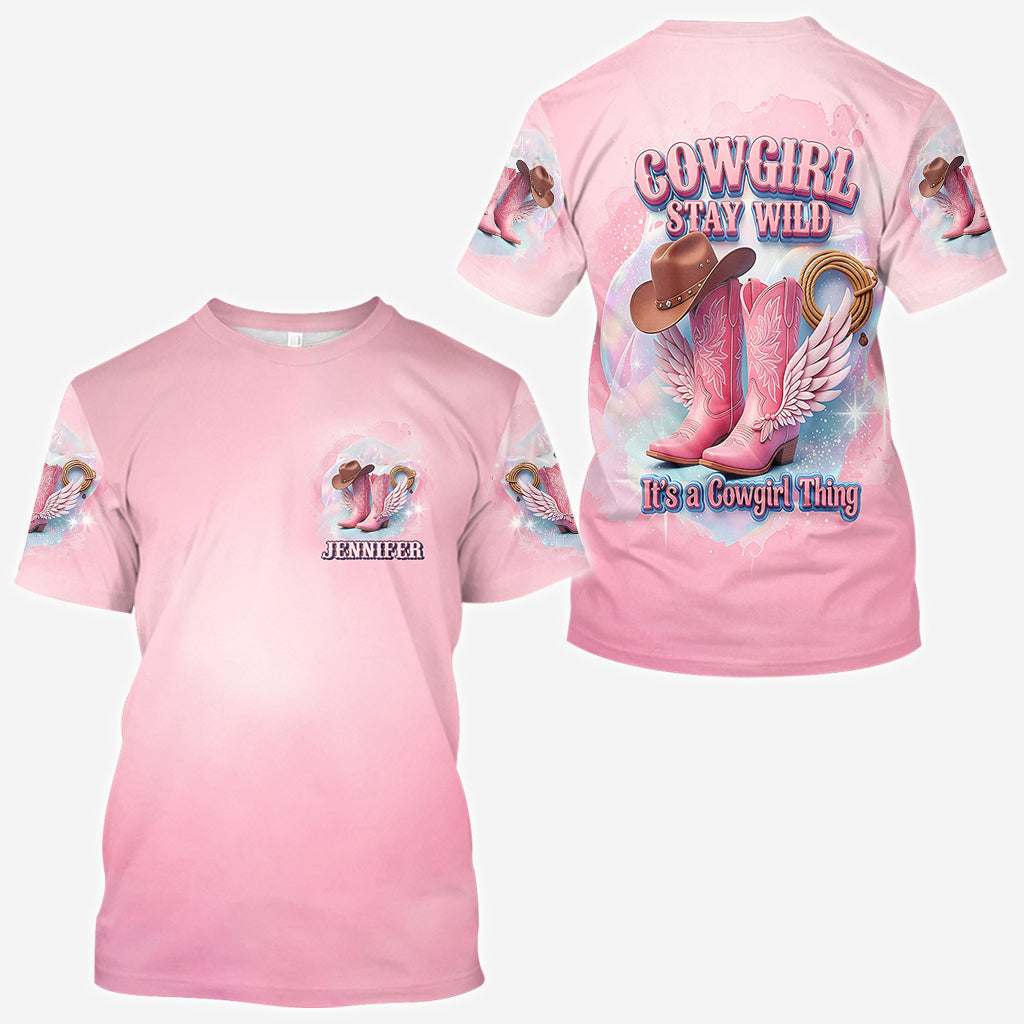 Cowgirl Stay Wild - Personalisiertes Cowgirl-Shirt