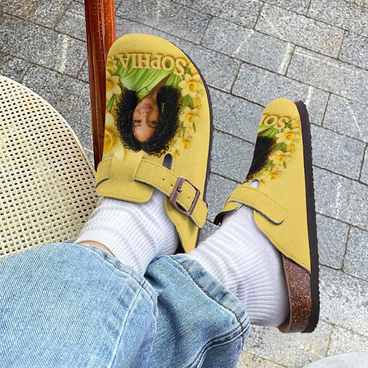 Fleur de mois de naissance personnalisée - Sabots d'amour de soi avec soutien de la voûte plantaire