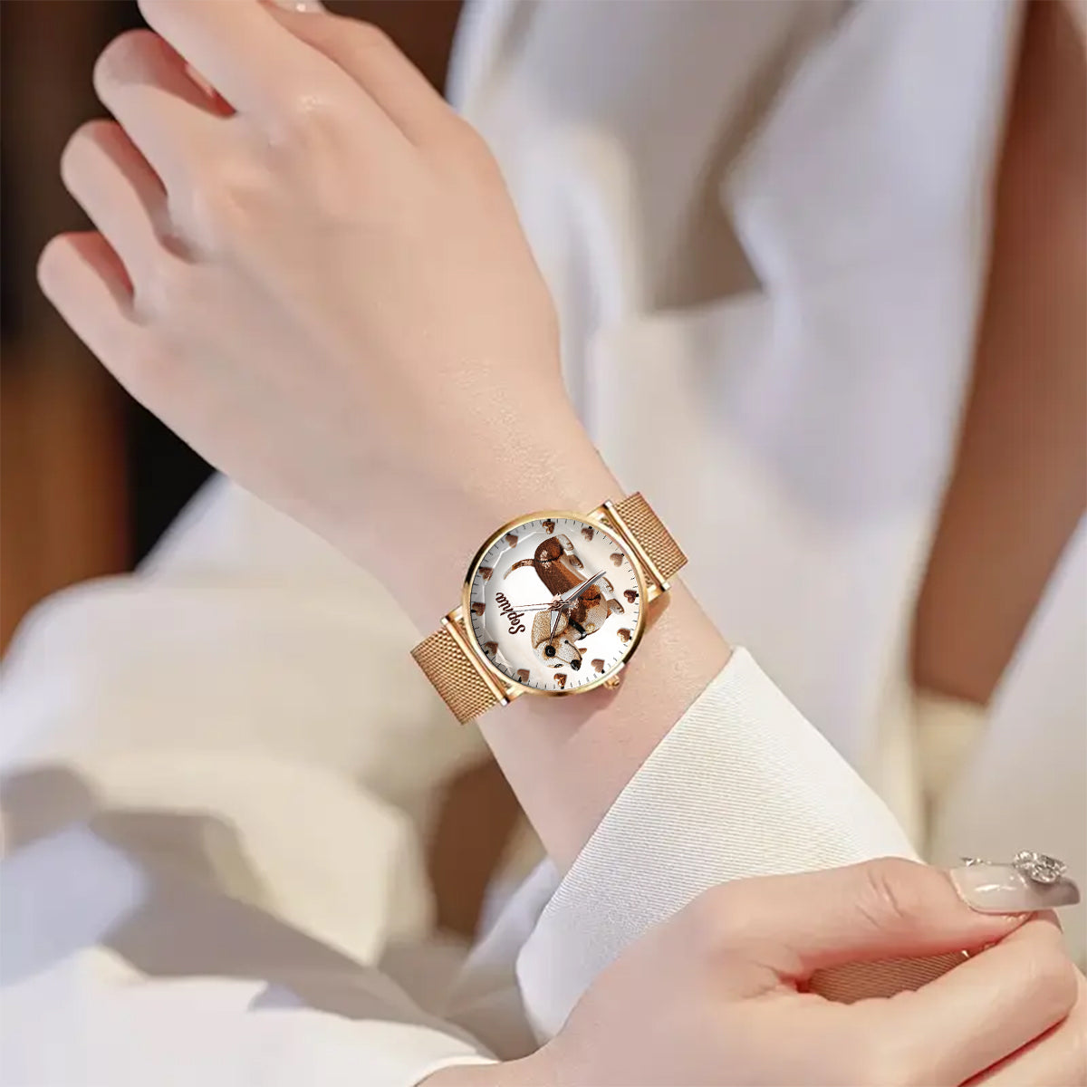 Montre-bracelet personnalisée pour femme, motif chien, idéale pour les amoureux des chiens. 