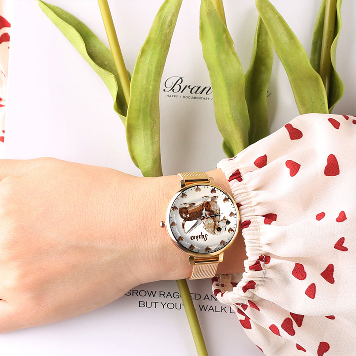 Montre-bracelet personnalisée pour femme, motif chien, idéale pour les amoureux des chiens. 