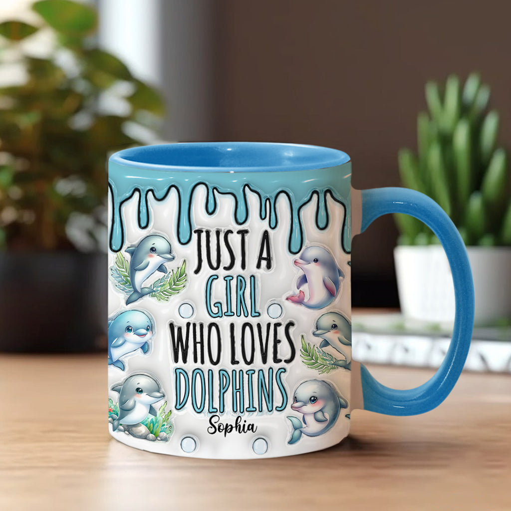 Einfach ein Mädchen, das Delfine liebt – personalisierte Tasse mit Delfinmotiv